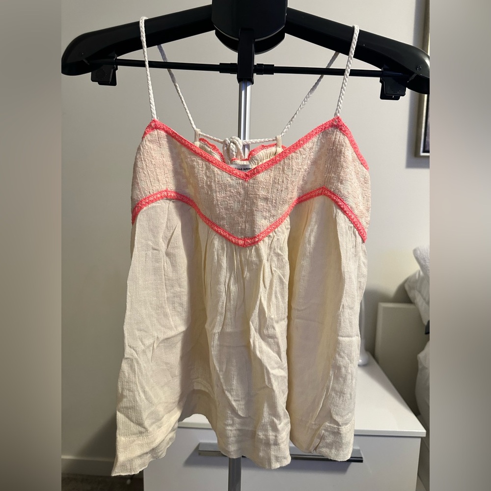 AMERICAN EAGLE WOMAN's AEO
BEIGE V NECK CORAL TRIM
FLOWY TANK TOP SHIRT SMALL